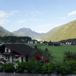 Haus Groeblacher Bed & Breakfast Mayrhofen