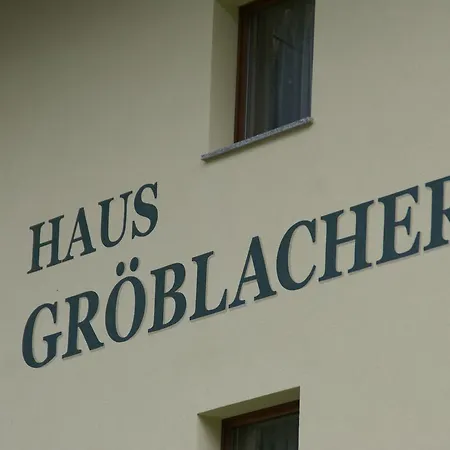 Haus Groeblacher Alojamento de Acomodação e Pequeno-almoço